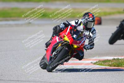 media/Jan-20-2023-Fastrack Riders (Fri) [[f2ad32aba3]]/Level 1/session 4 turn 6/